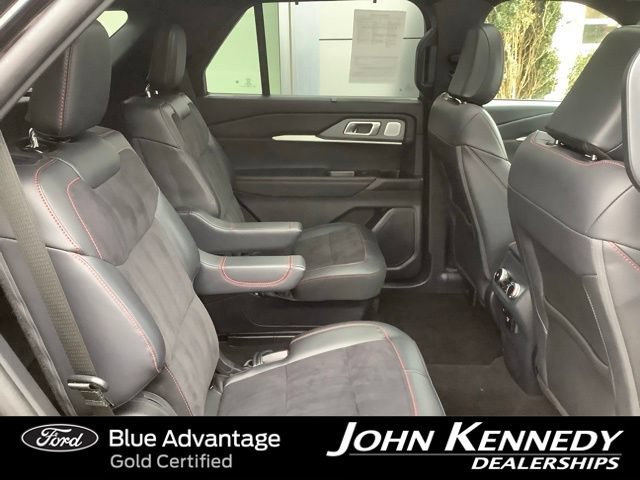 Certified 2025 Ford Explorer ST AWD/4WD image 23