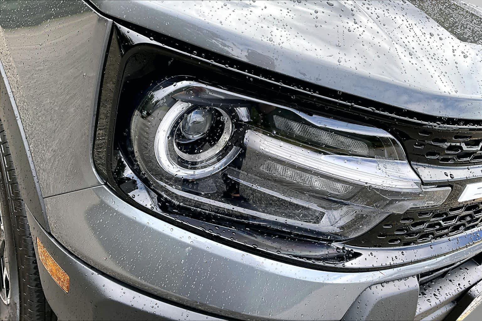 Certified 2025 Ford Bronco Sport Outer Banks w/ Outer Banks Tech Package+ AWD/4WD image 27
