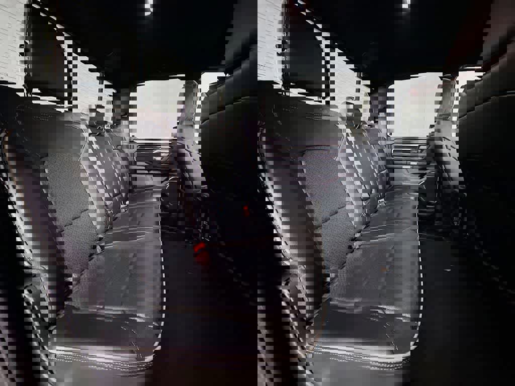 Used 2022 RAM 1500 Laramie image 30