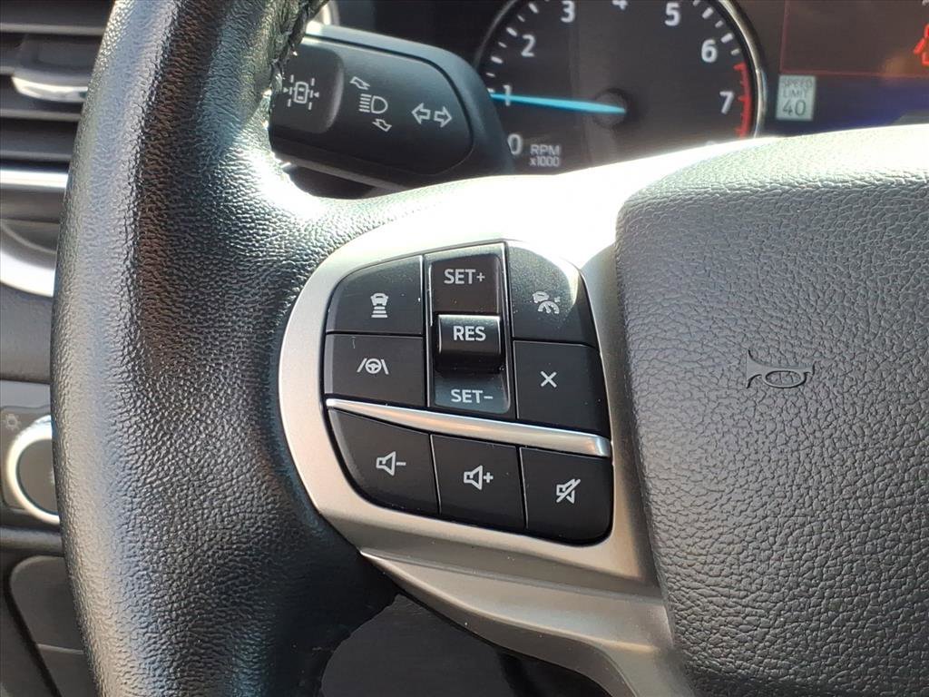 Certified 2022 Ford Explorer XLT w/ Equipment Group 202A image 25
