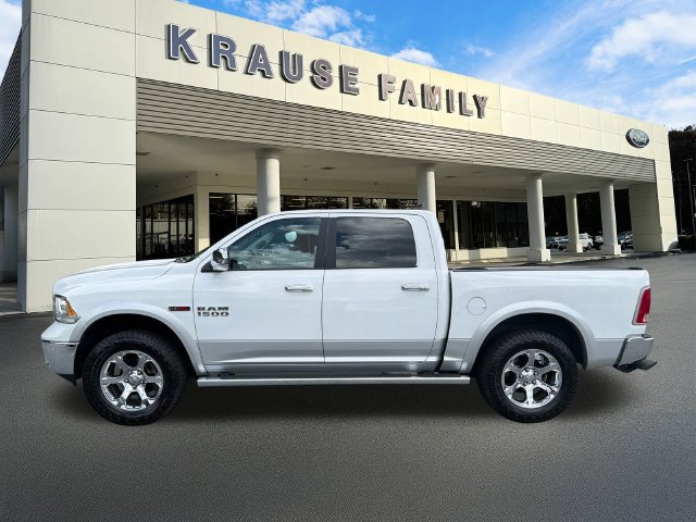 Used 2018 RAM 1500 Laramie w/ Convenience Group AWD/4WD image 4