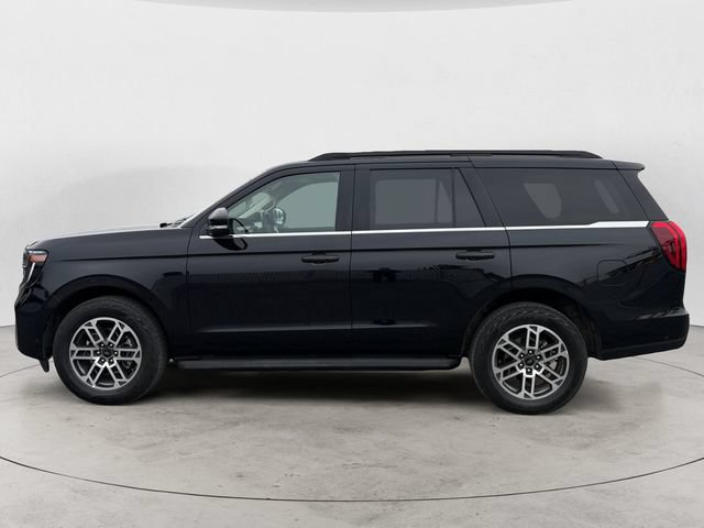 Certified 2025 Ford Expedition Active AWD/4WD image 8