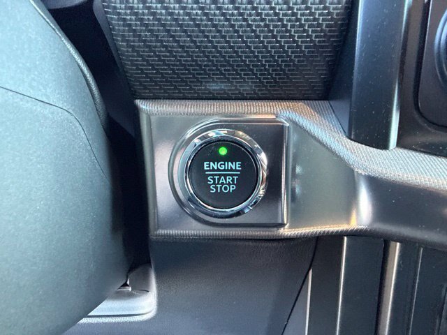 Certified 2023 Ford F150 Raptor w/ Raptor Carbon Fiber Package AWD/4WD image 25