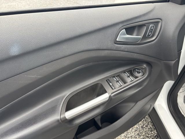 Certified 2019 Ford Escape SEL image 11