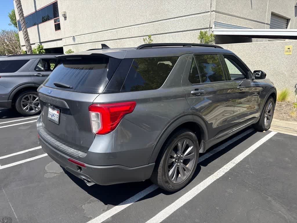 Certified 2023 Ford Explorer XLT w/ Equipment Group 202A RWD image 5