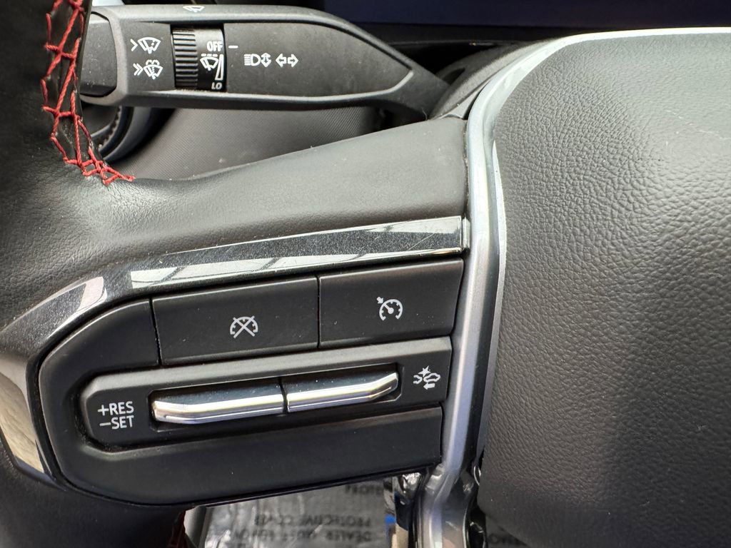 Used 2024 Chevrolet Colorado Z71 w/ Z71 Convenience Package 2 image 15