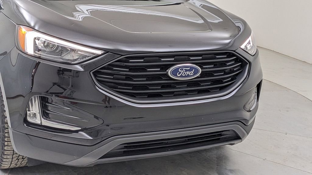 Certified 2023 Ford Edge SEL w/ Sport Appearance Package AWD/4WD image 38