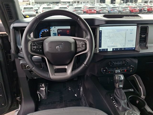 Certified 2023 Ford Bronco Outer Banks AWD/4WD image 9