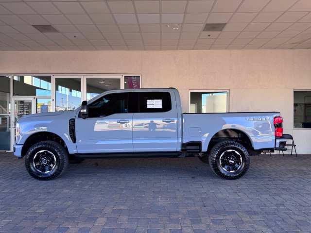 Certified 2025 Ford F250 Lariat w/ Tremor Off-Road Package AWD/4WD image 2
