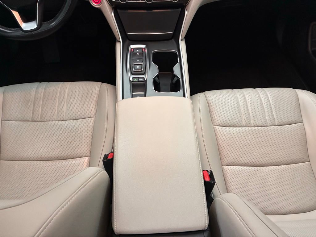 Used 2021 Honda Accord Touring image 23