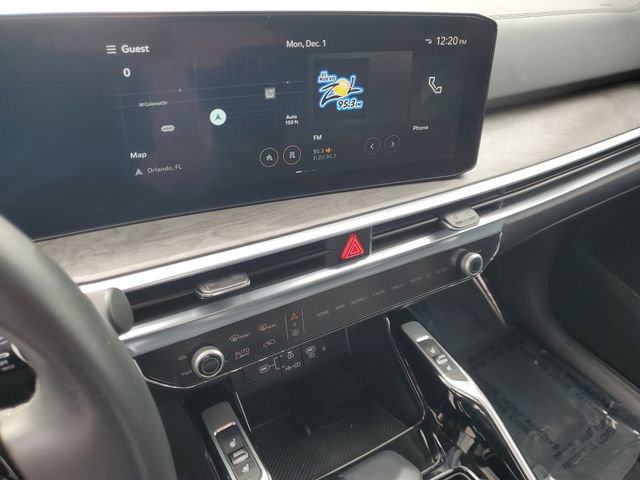 Used 2024 Kia Sorento SX image 27