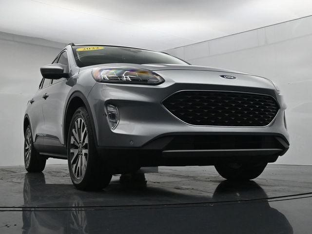 Certified 2022 Ford Escape Titanium w/ Class II Trailer Tow Package AWD/4WD image 27