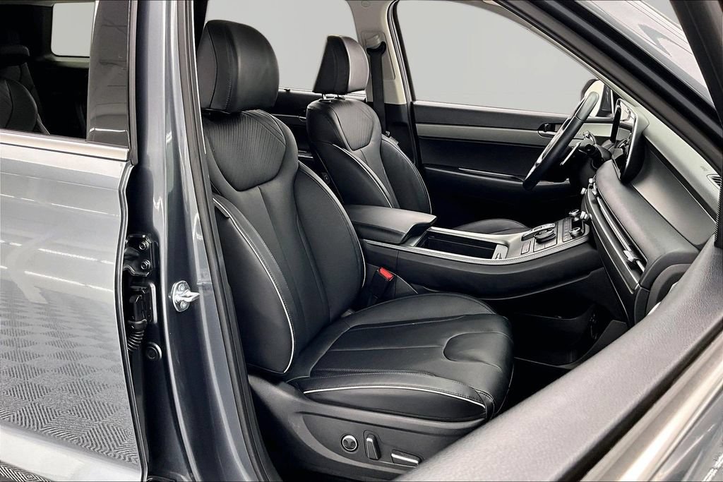 Used 2025 Hyundai Palisade XRT FWD image 7