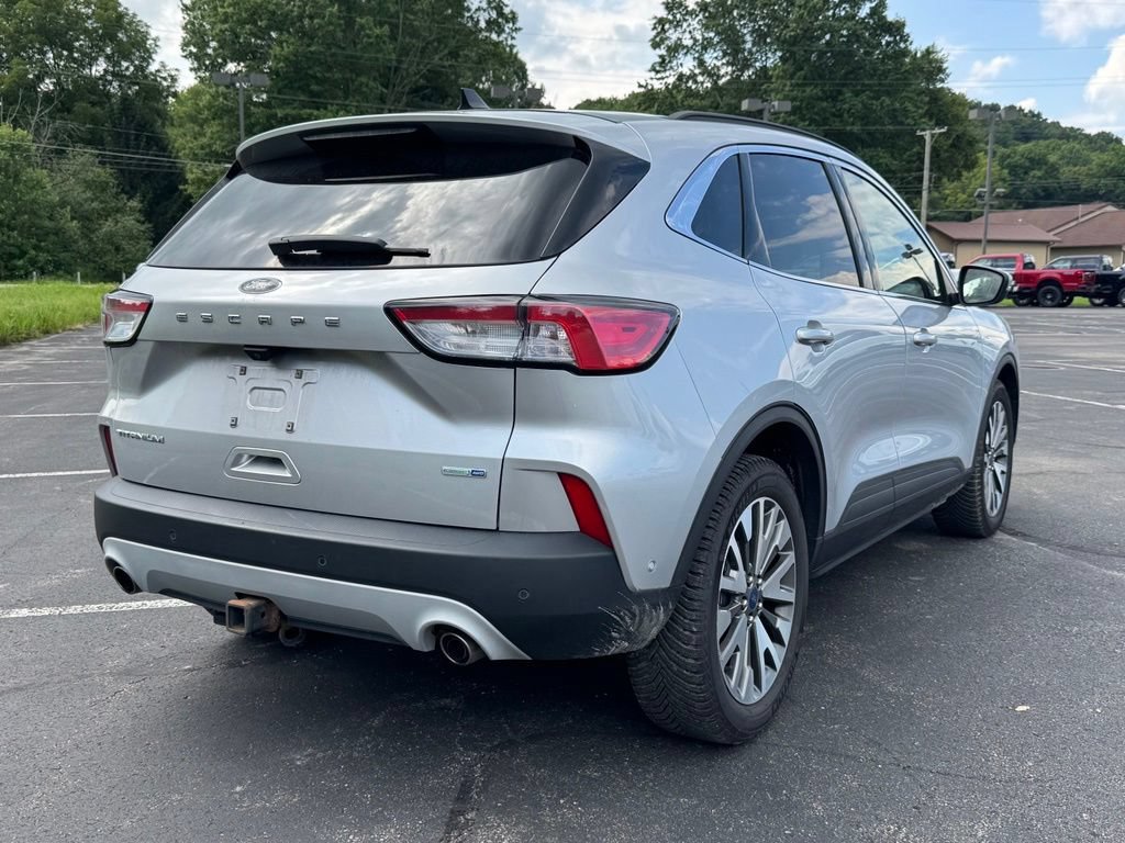 Certified 2020 Ford Escape Titanium AWD/4WD image 6