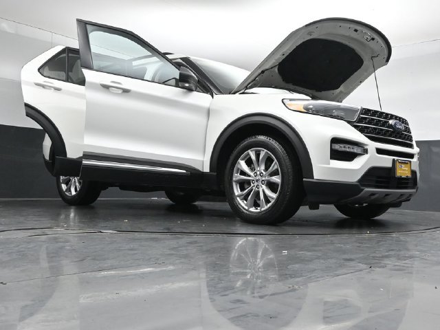 Certified 2024 Ford Explorer XLT w/ Equipment Group 202A AWD/4WD image 53
