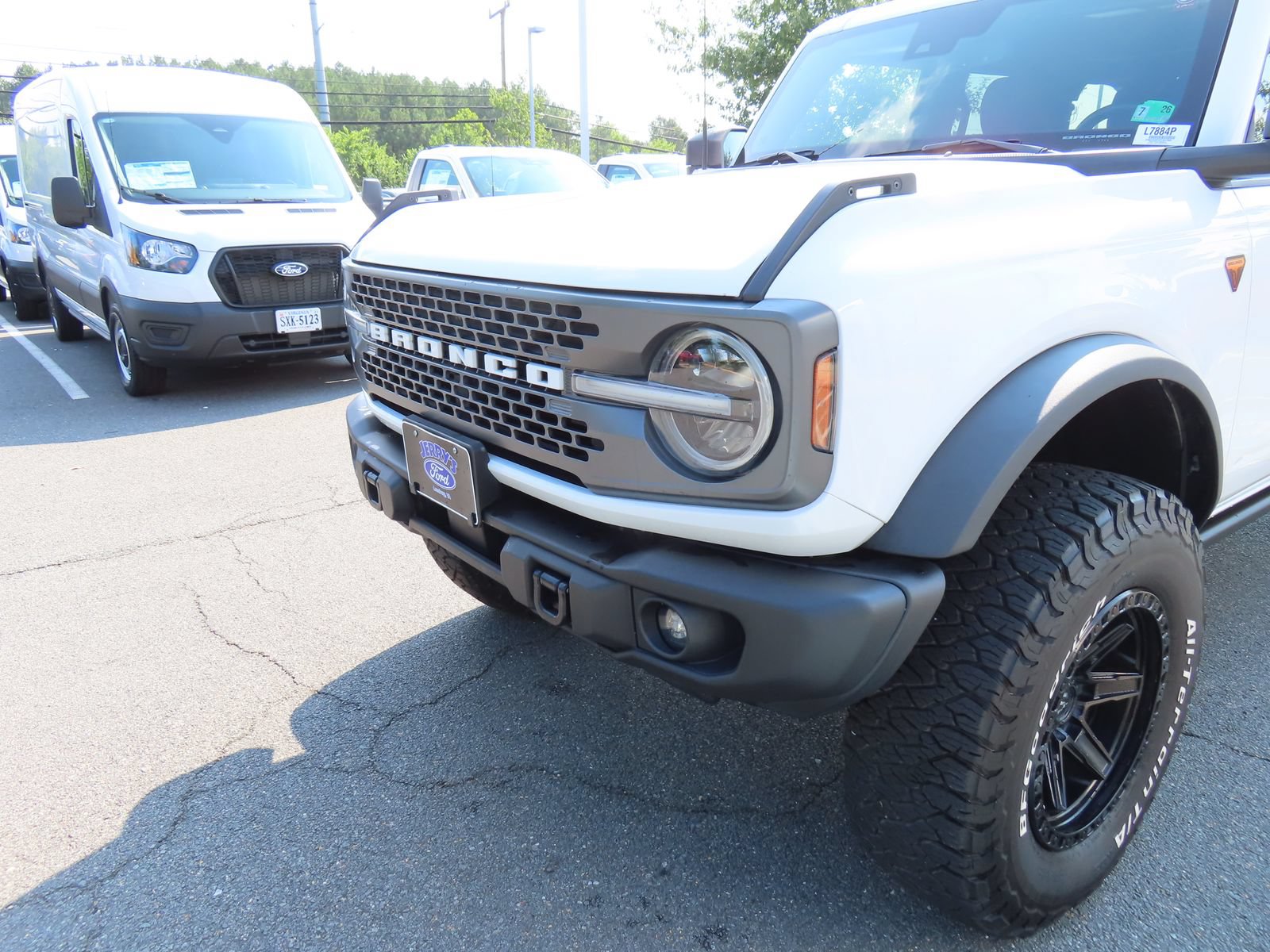 Certified 2023 Ford Bronco Badlands AWD/4WD image 9