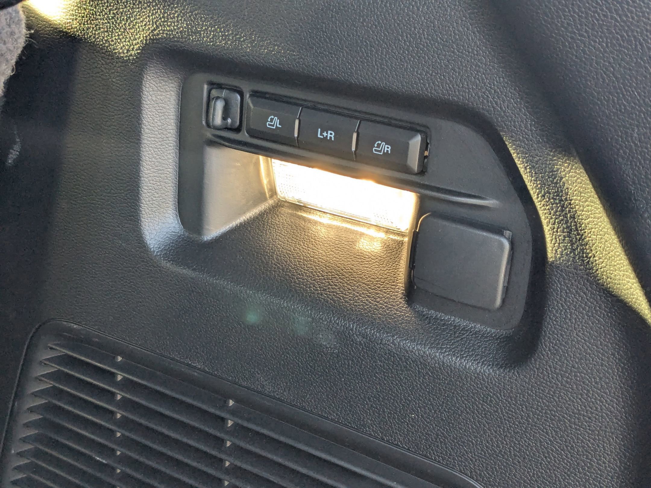 Certified 2024 Ford Explorer ST w/ Equipment Group 401A image 41