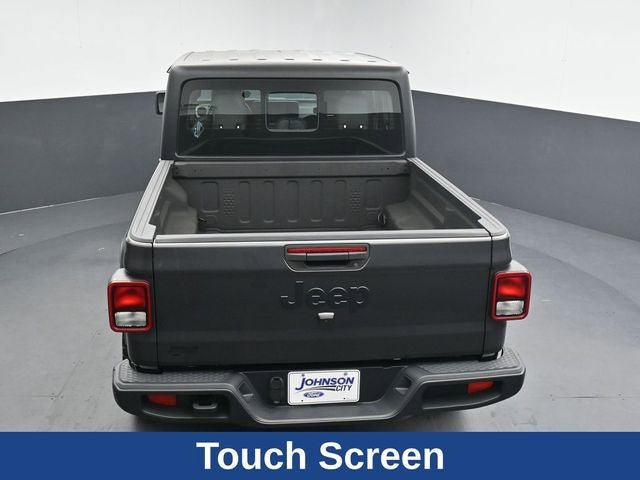 Used 2024 Jeep Gladiator Sport AWD/4WD image 24