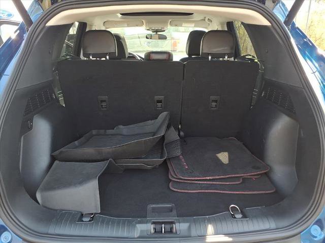 Certified 2022 Ford Escape SEL w/ SEL Stealth AWD Package image 29