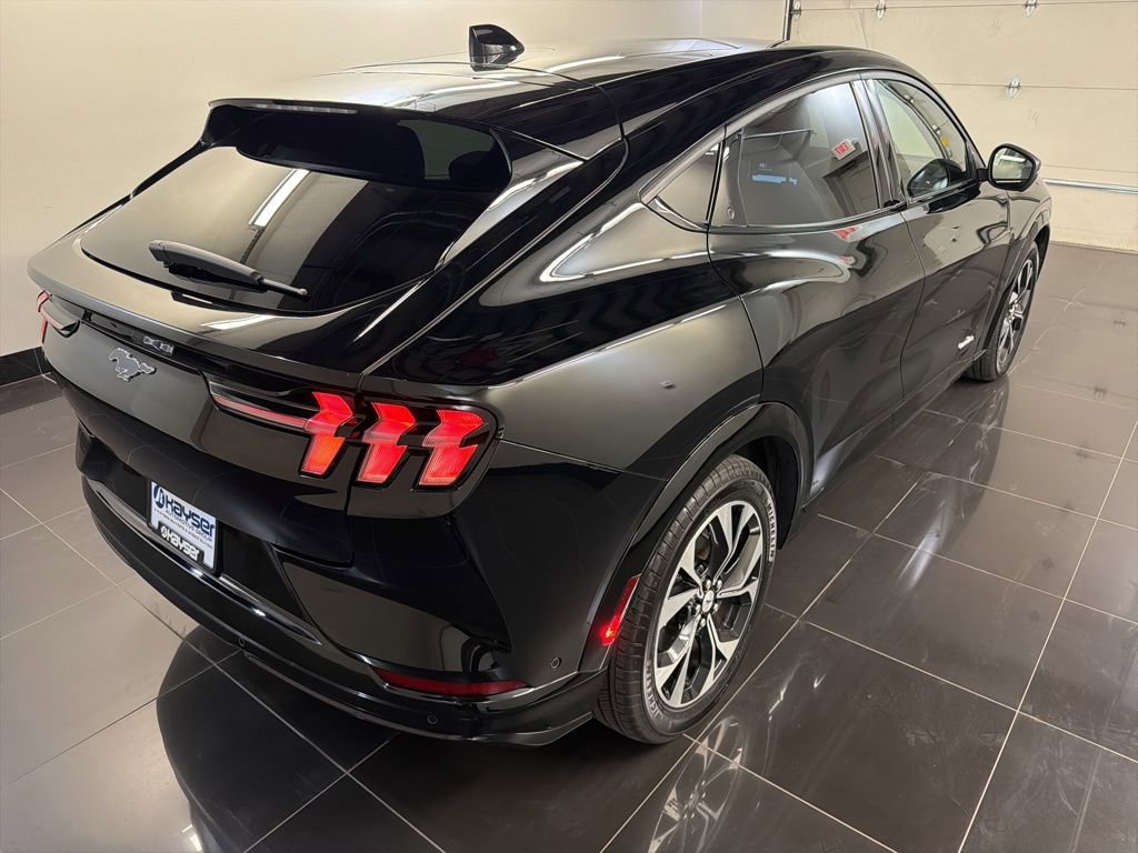 Certified 2023 Ford Mustang Mach-E Premium AWD/4WD image 7