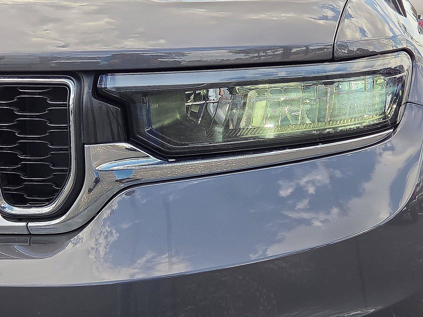 Used 2023 Jeep Grand Cherokee L Laredo AWD/4WD image 3