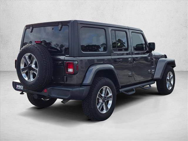 Used 2018 Jeep Wrangler Unlimited Sahara w/ Cold Weather Group AWD/4WD image 5