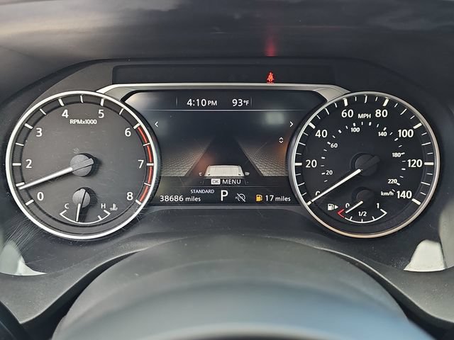 Used 2024 Nissan Rogue SV FWD image 22