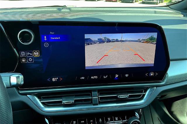 Used 2025 Chevrolet Equinox EV LT image 31