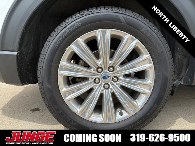 Certified 2023 Ford Explorer Limited w/ Limited Technology Package AWD/4WD image 9
