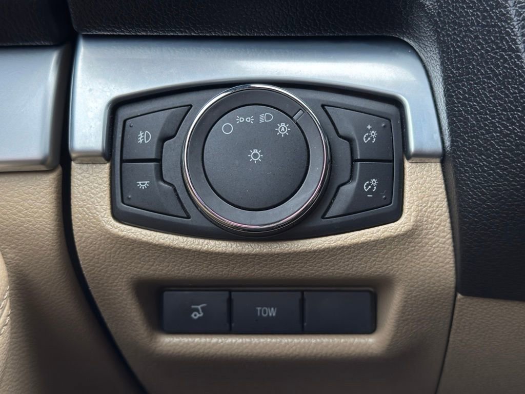 Certified 2017 Ford Explorer Limited w/ Equipment Group 301A image 26