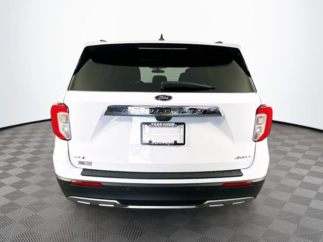 Certified 2023 Ford Explorer XLT w/ Equipment Group 202A AWD/4WD image 10