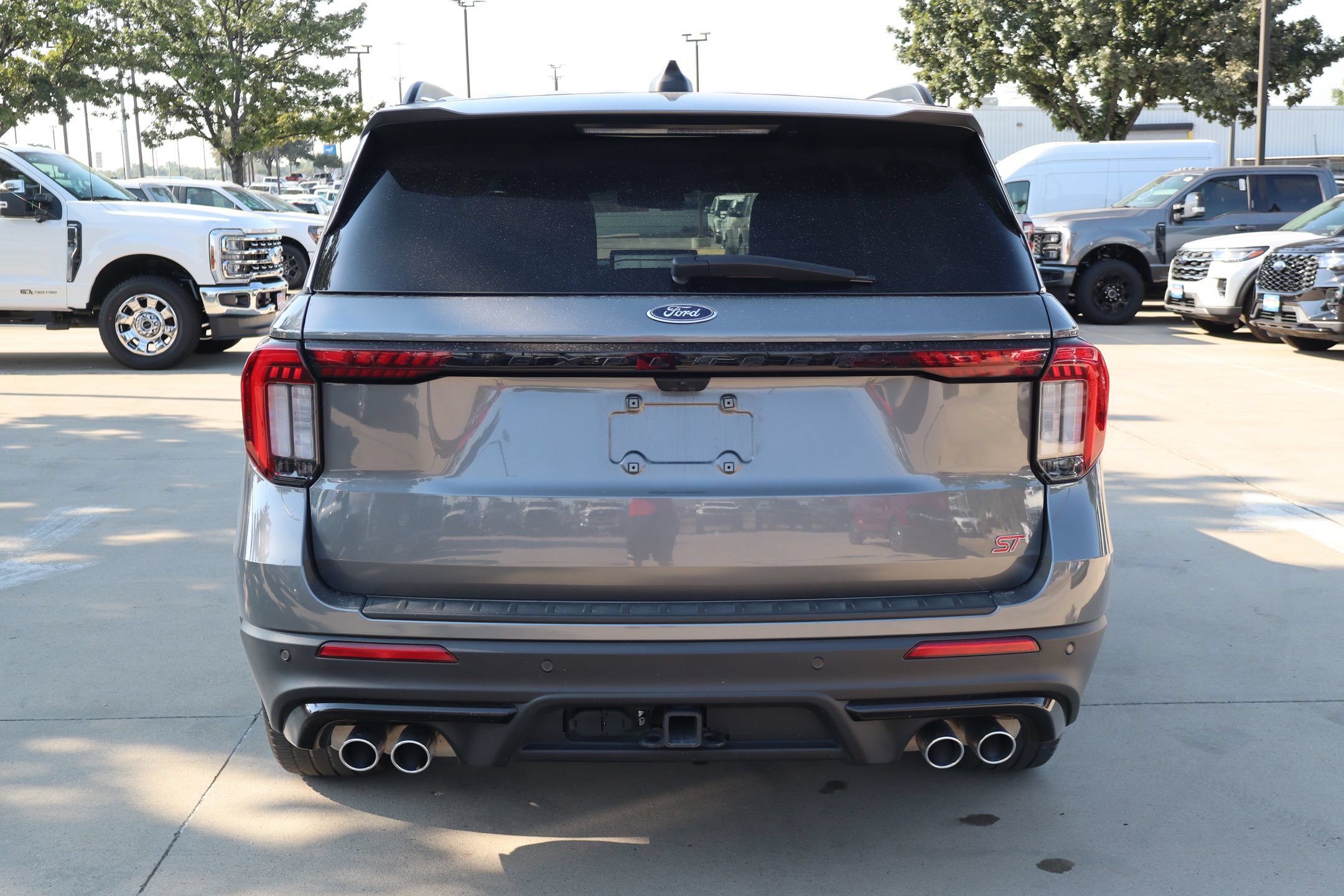 Certified 2025 Ford Explorer ST AWD/4WD image 4