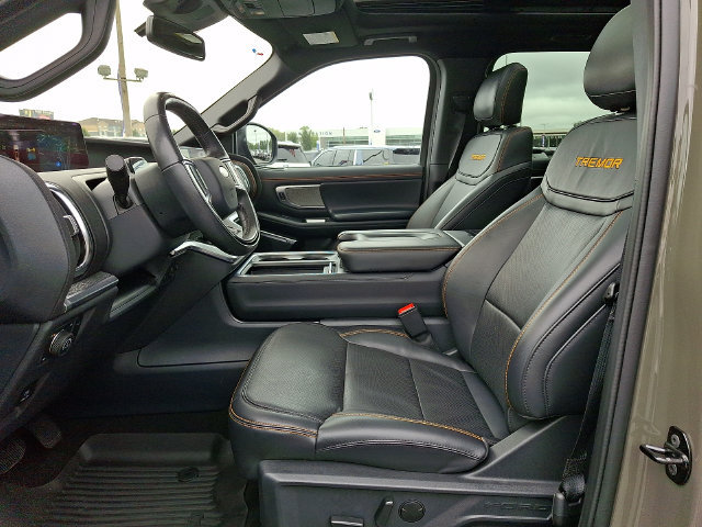 Certified 2025 Ford Expedition Tremor AWD/4WD image 13