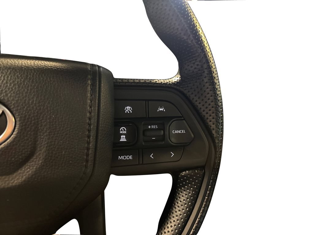 Used 2025 Toyota Tacoma SR5 AWD/4WD image 35