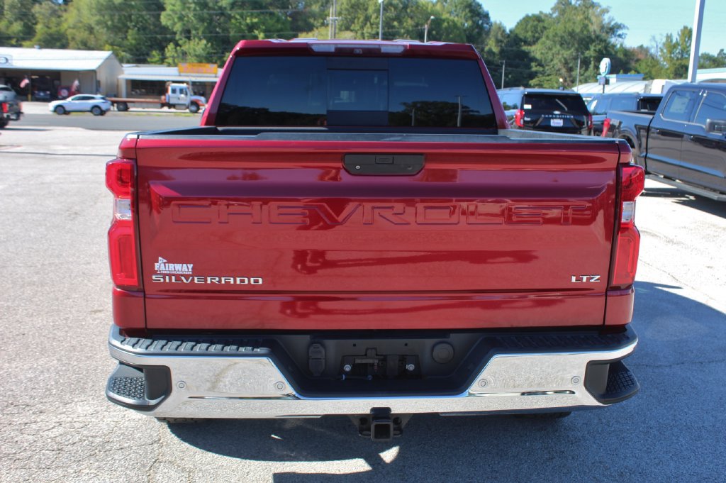 Used 2019 Chevrolet Silverado 1500 LTZ w/ LTZ Texas Edition AWD/4WD image 13