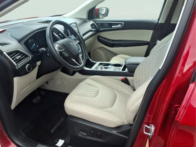 Certified 2023 Ford Edge Titanium AWD/4WD image 12