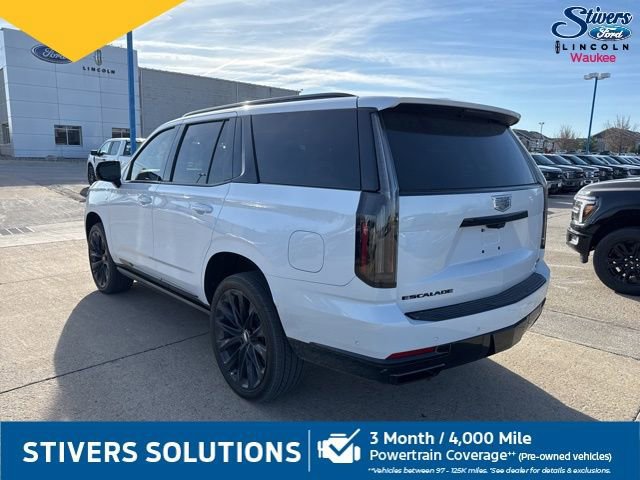 Used 2026 Cadillac Escalade Platinum Sport w/ LPO, ONYX Package image 5