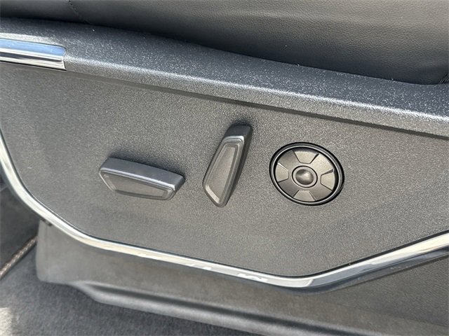 Certified 2023 Ford F450 Platinum w/ FX4 Off-Road Package image 25