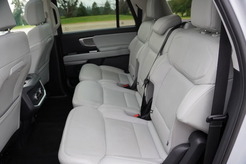Certified 2025 Ford Expedition Max Platinum AWD/4WD image 18