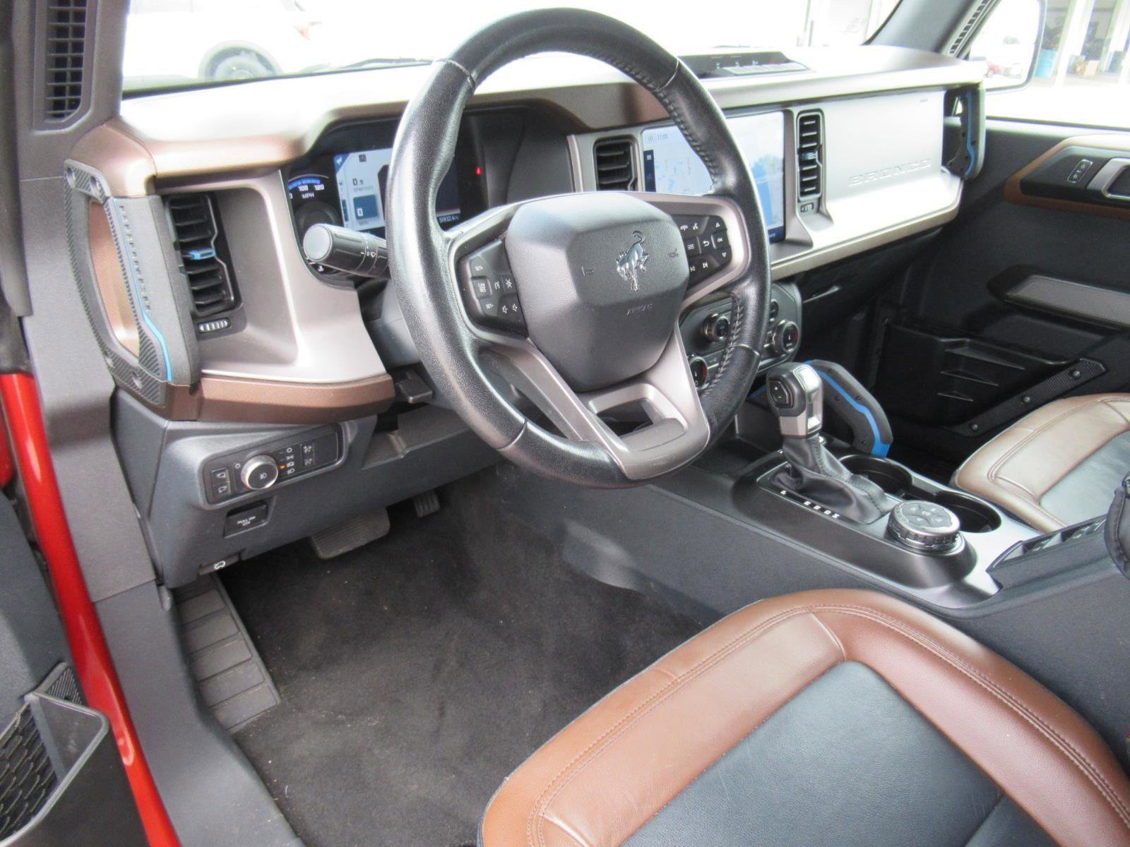 Certified 2022 Ford Bronco Outer Banks AWD/4WD image 16