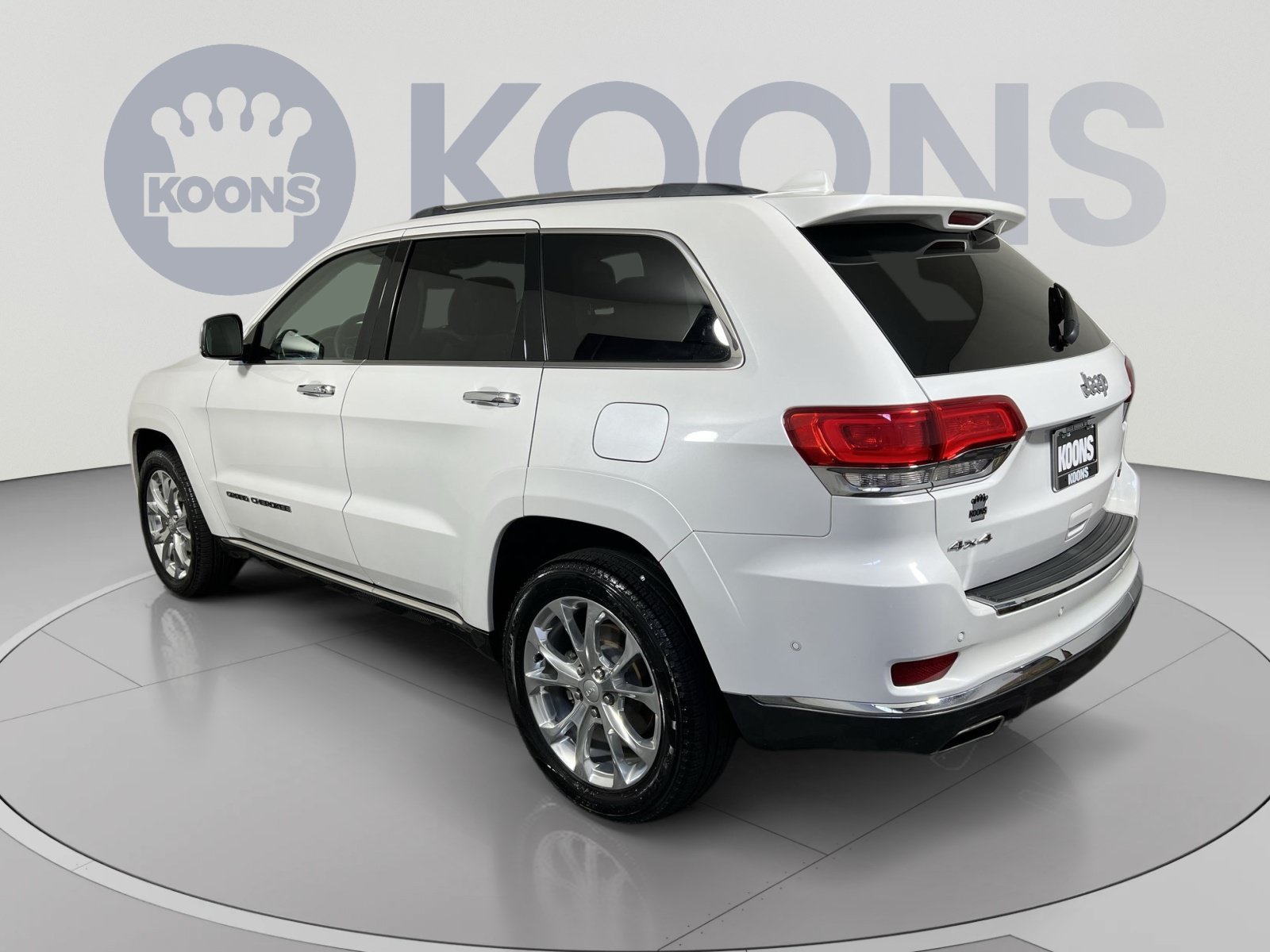 Used 2020 Jeep Grand Cherokee Summit AWD/4WD image 8