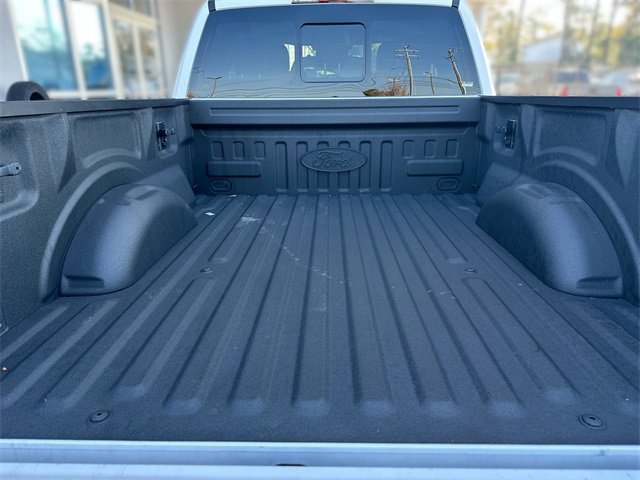 Certified 2022 Ford F150 Lariat w/ Equipment Group 502A High image 26