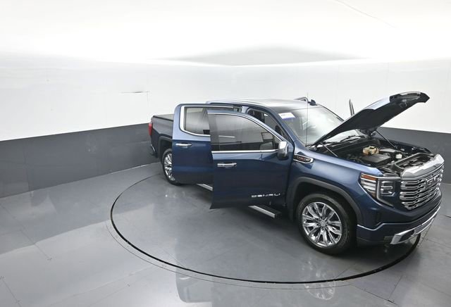 Used 2022 GMC Sierra 1500 Denali w/ Denali Reserve Package image 41