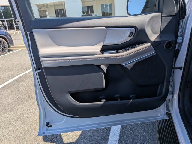 Certified 2025 Ford Expedition Max Active AWD/4WD image 12
