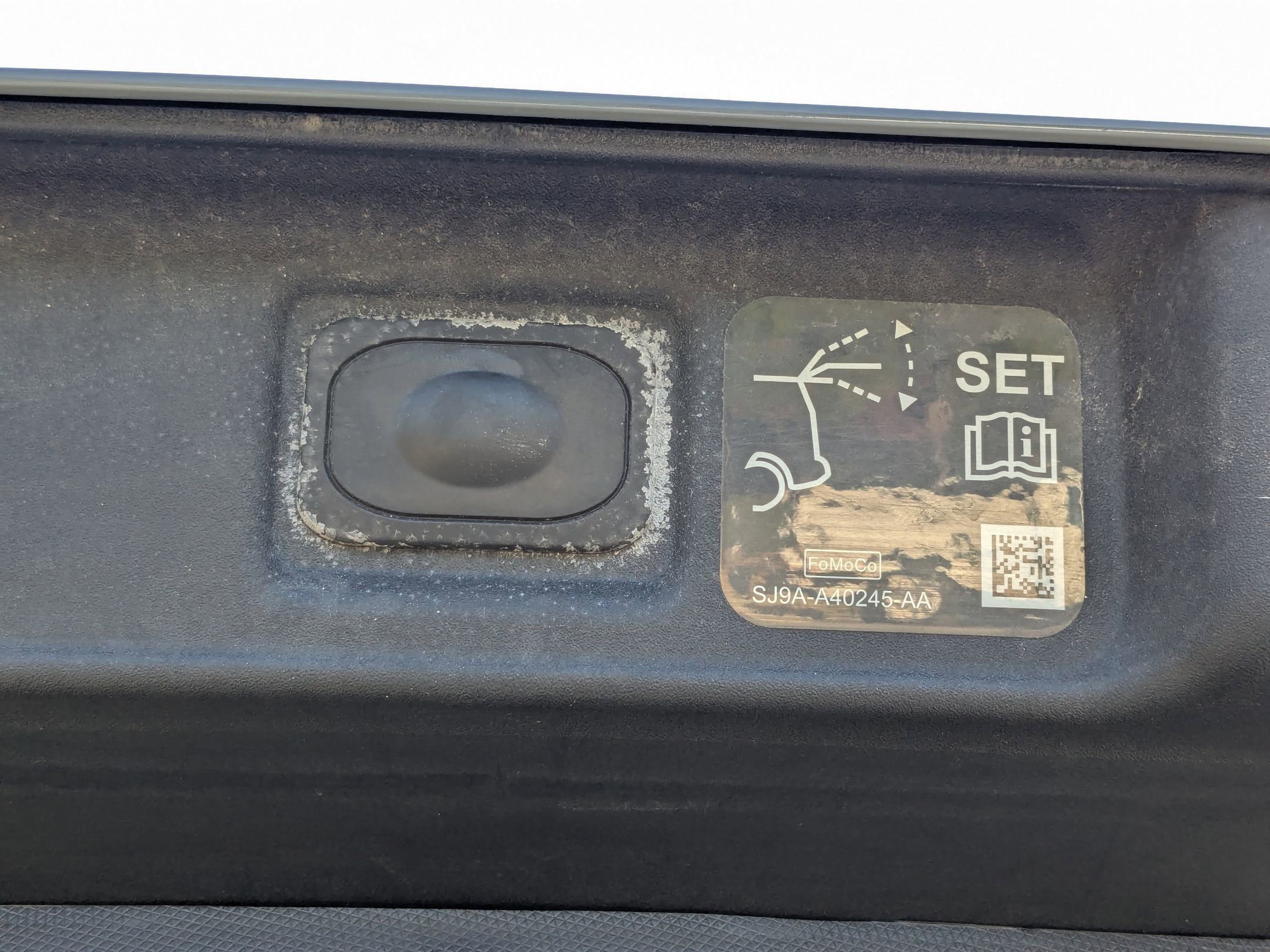 Certified 2025 Ford Mustang Mach-E GT image 35