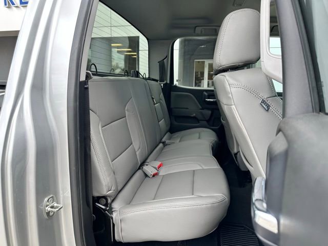Used 2019 Chevrolet Silverado 2500 W/T w/ Snow Plow Prep Package AWD/4WD image 40