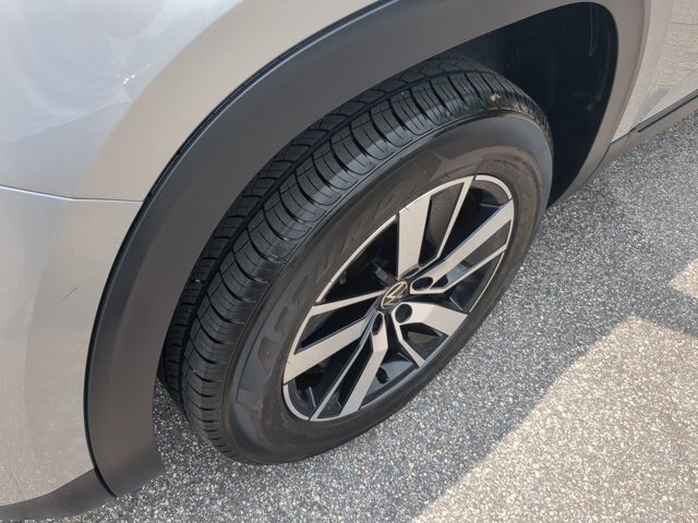 Used 2021 Volkswagen Atlas SE AWD/4WD image 12