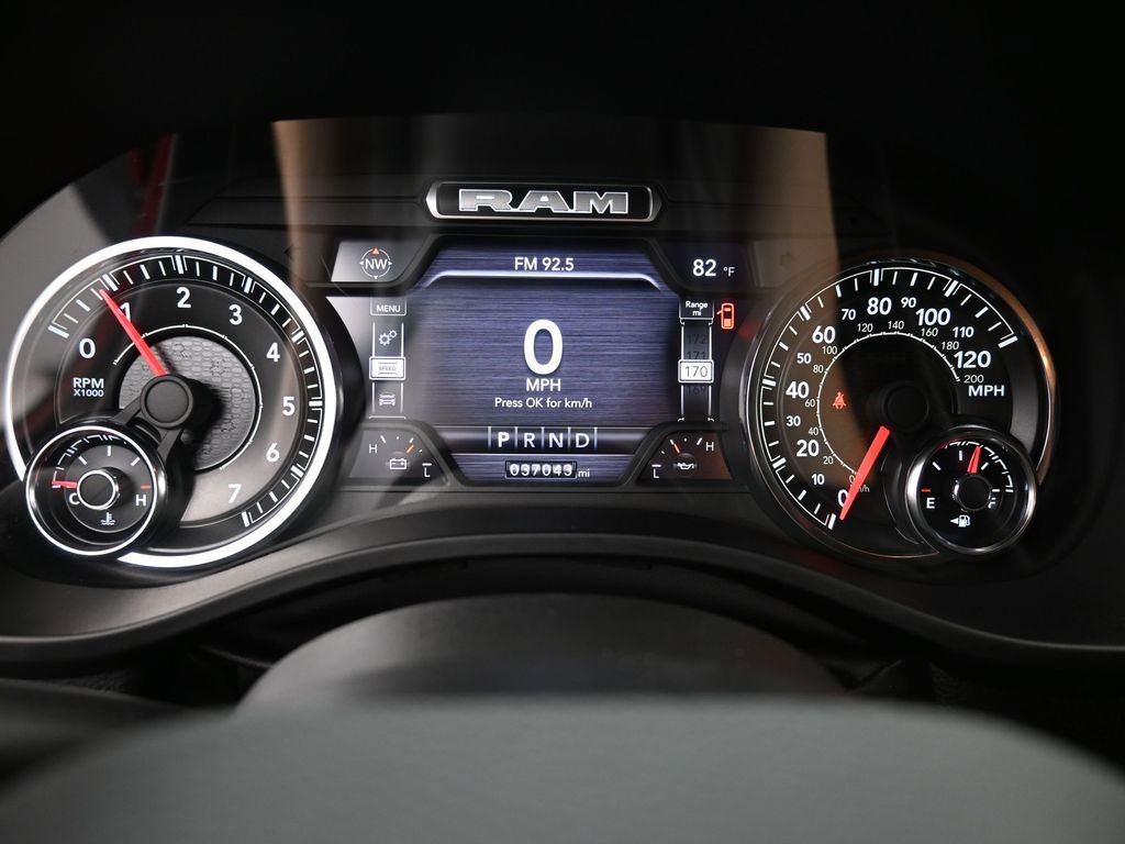 Used 2022 RAM 1500 Big Horn w/ Built-to-serve Edition image 6