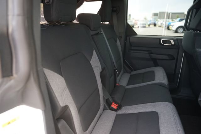 Certified 2025 Ford Bronco 4-Door AWD/4WD image 16
