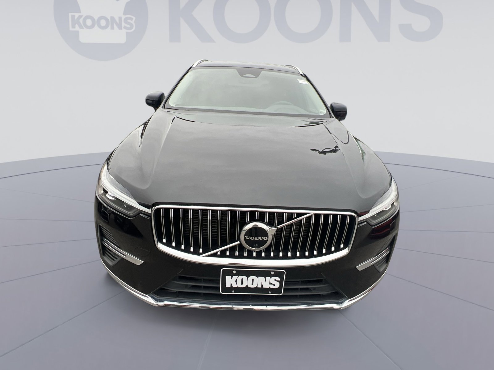Used 2023 Volvo XC60 T8 Plus w/ Protection Package Premier image 11